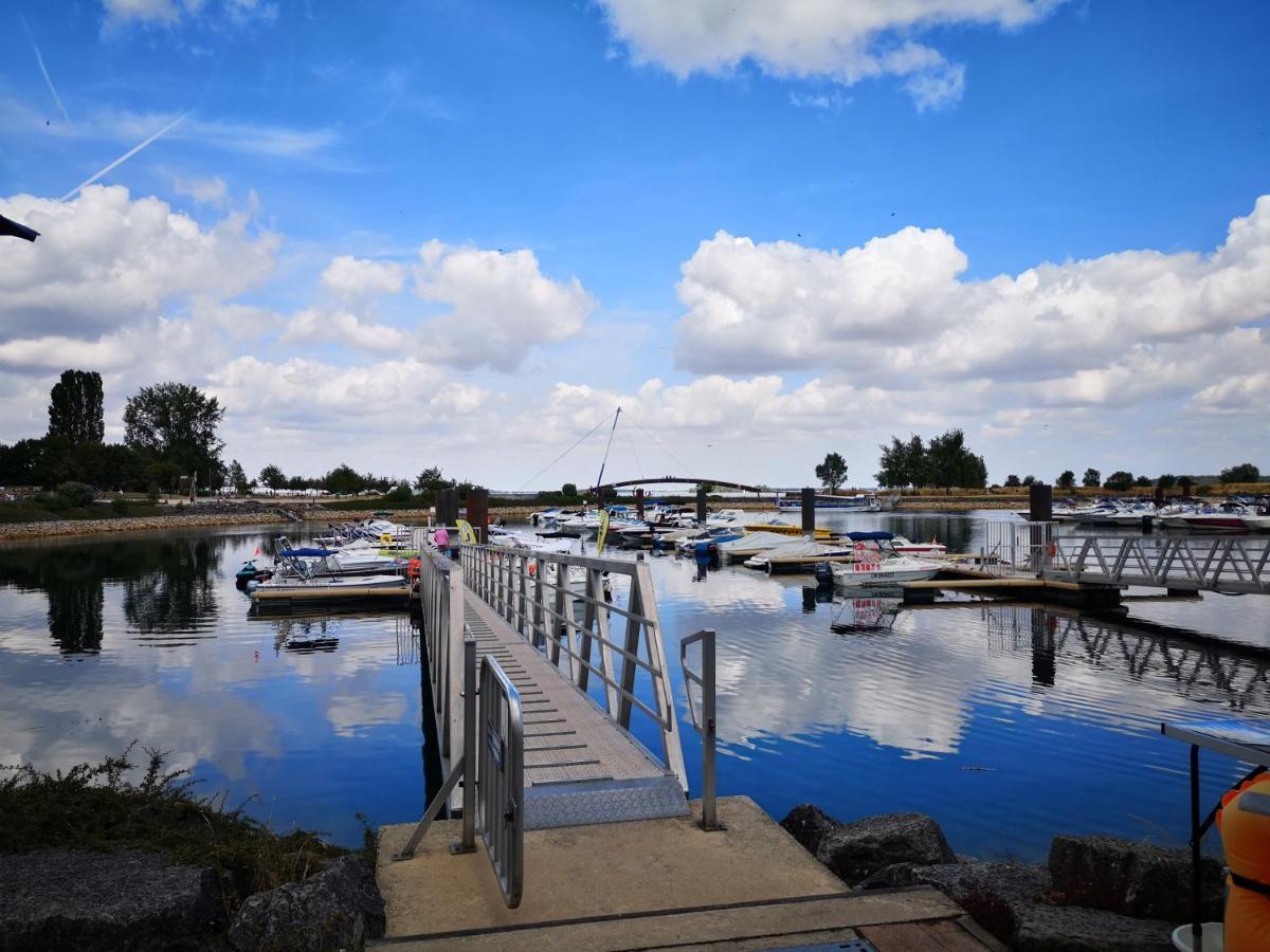 Le Nichoir Lac Du Der Droyes Luaran gambar